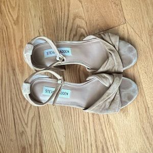 Steve Madden Size 6.5 Womens Heels